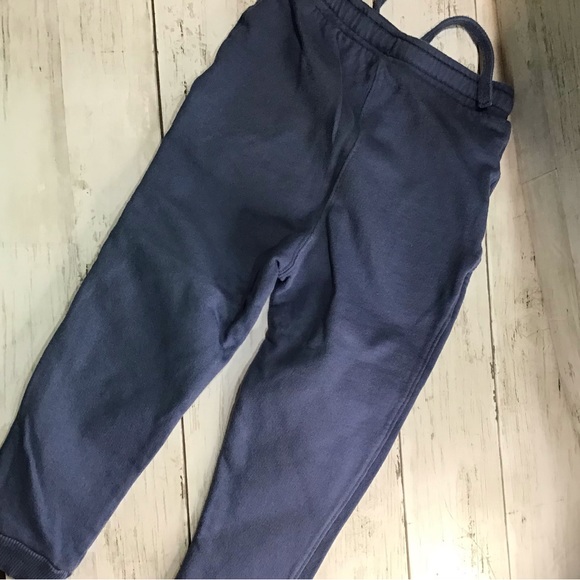 2 matching Boys Pants Set Size 5t - Picture 8 of 8